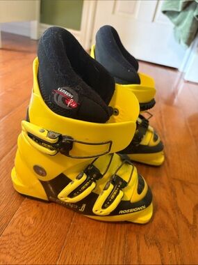 Rossignol Kids Yellow and Black Ski Boots with Buckles